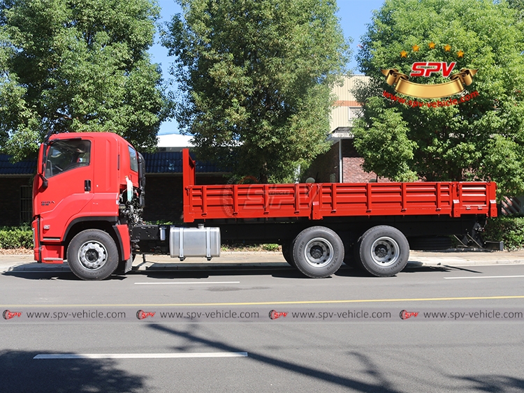 Cargo Truck ISUZU GIGA 6X4-L